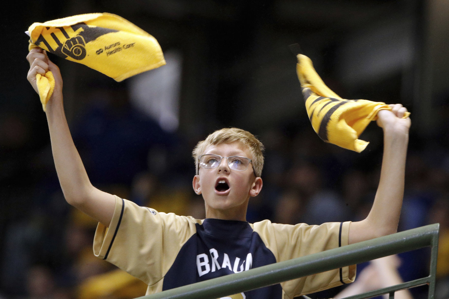 Brewers 7, Dodgers 2